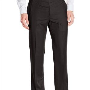 Brand New Men’s Calvin Klein Dress Pants (32’32)